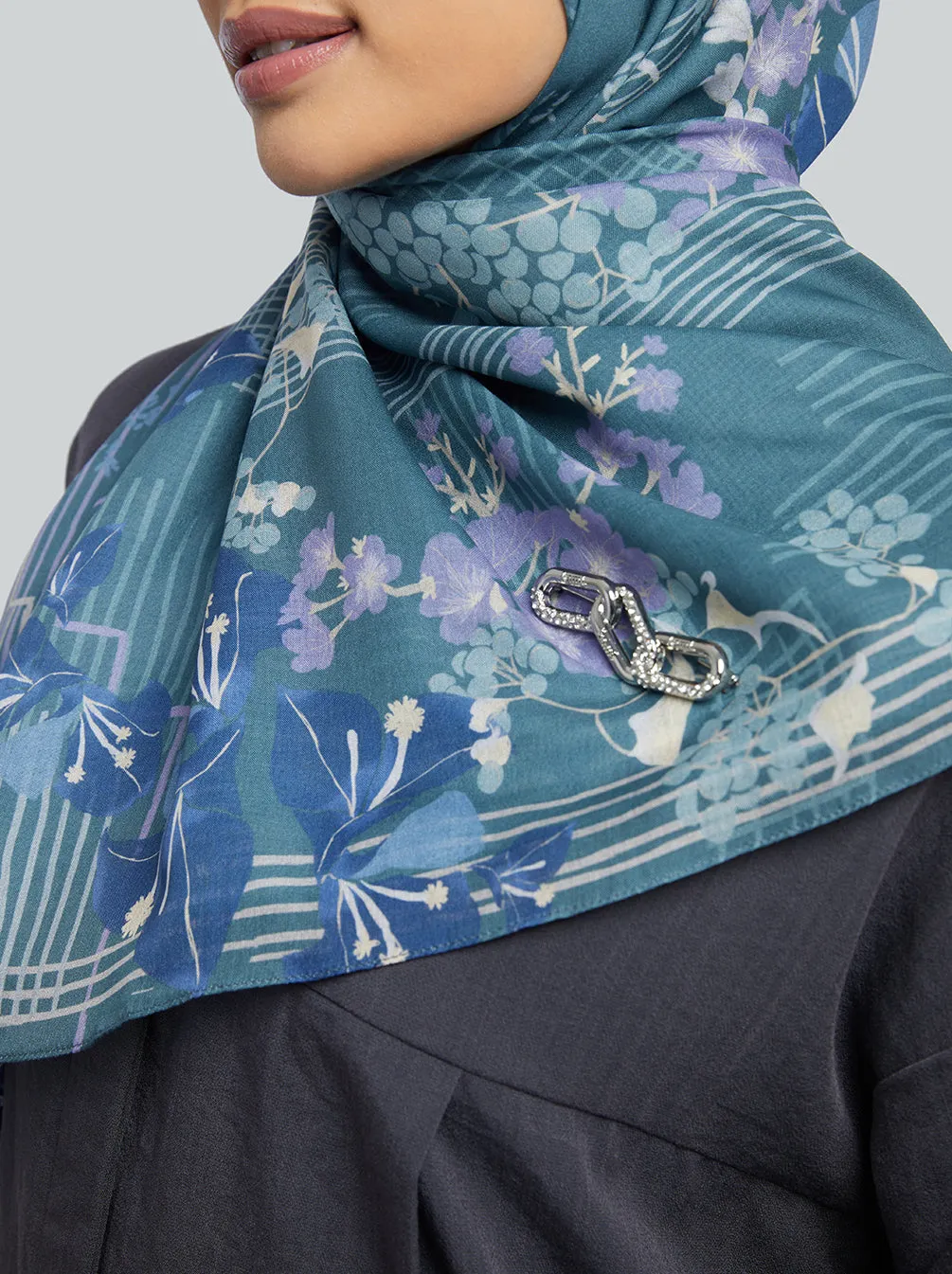 CHARAKA SCARF EMERALD