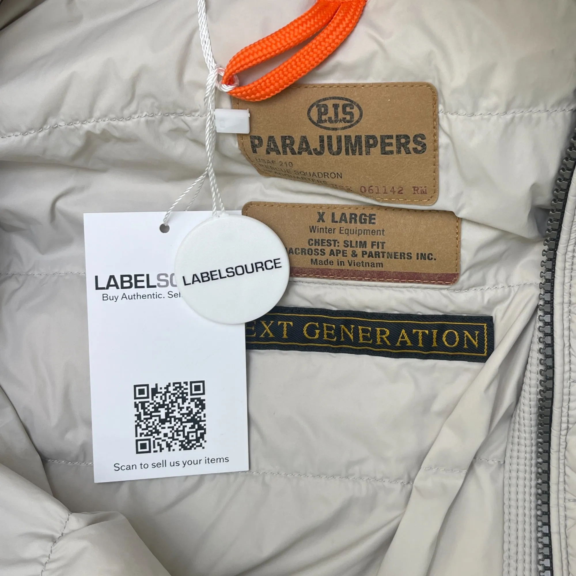 Women's Angie Down Jacket Cream Size XL